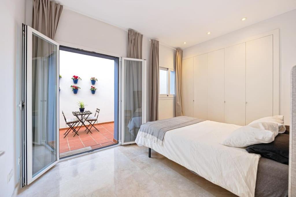 Luxury 3 Bed With Pools And Gym